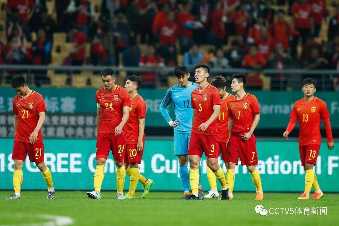 捷克不敌乌拉圭，出线前景陷入危机的简单介绍