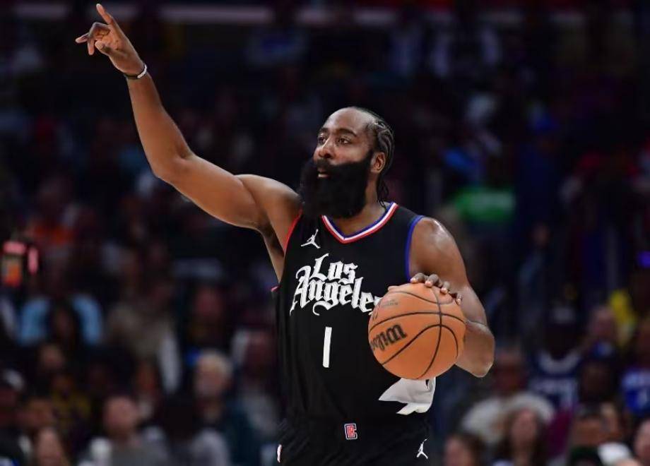 南韩男篮强势勇士，西蒙斯一己之力扛起全队的简单介绍