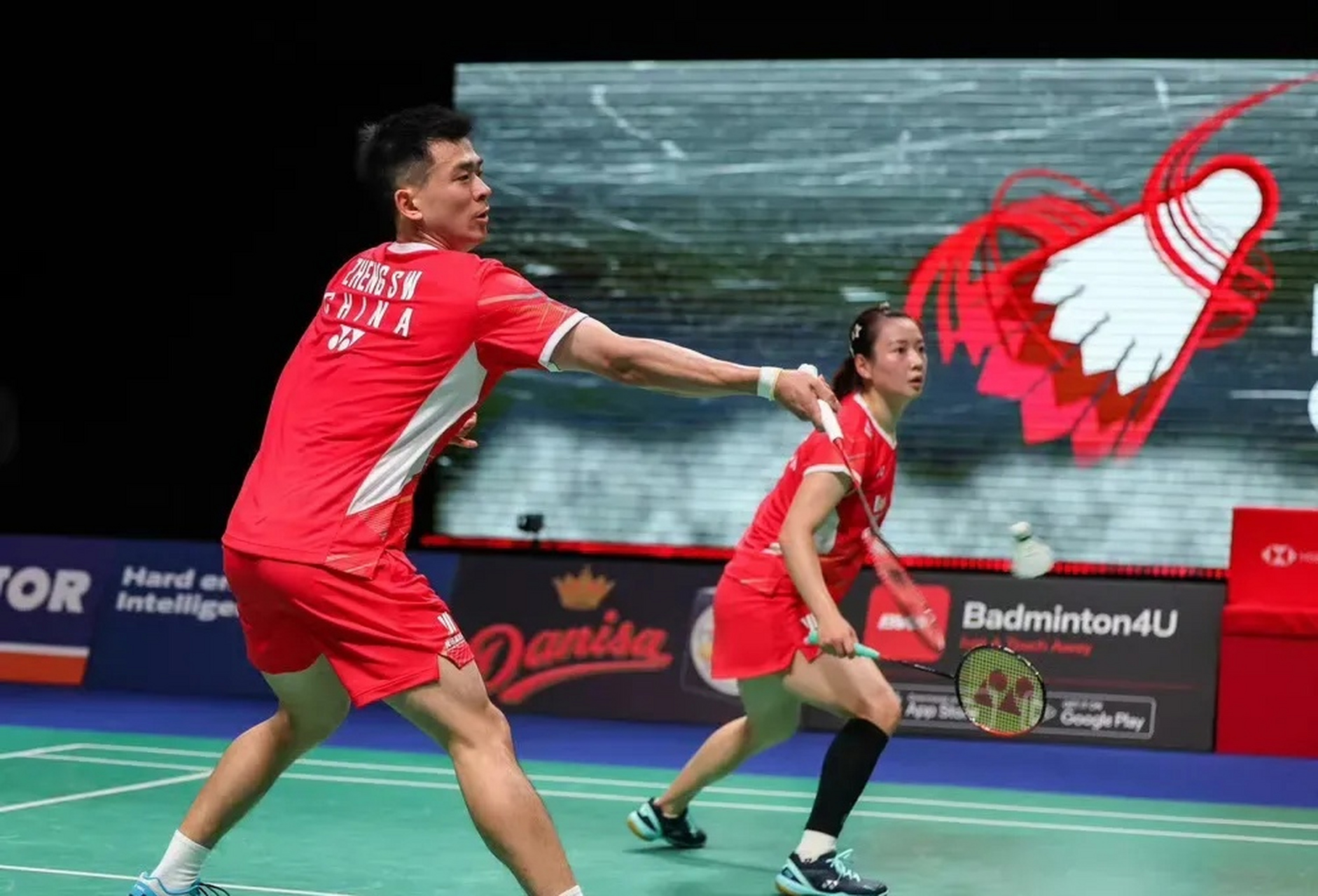 泰国队轻取丹麦队，郑思维扛起全队